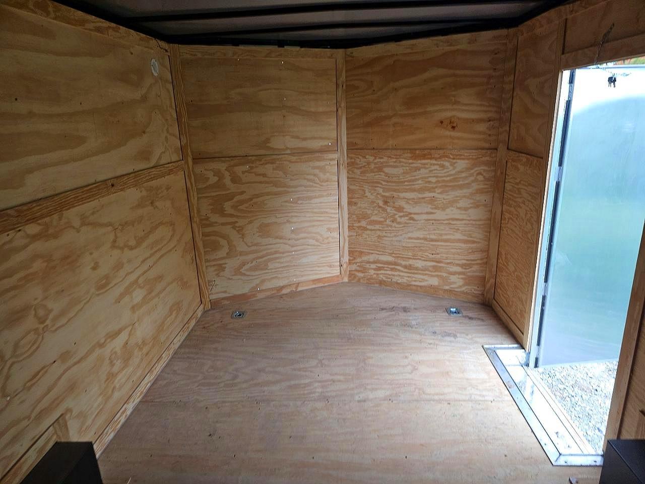 2024 QUALITY CARGO 16' ENCLOS ENCLOSED CARGO TRAILER VIN 50ZBE1629RN052861 photo 9