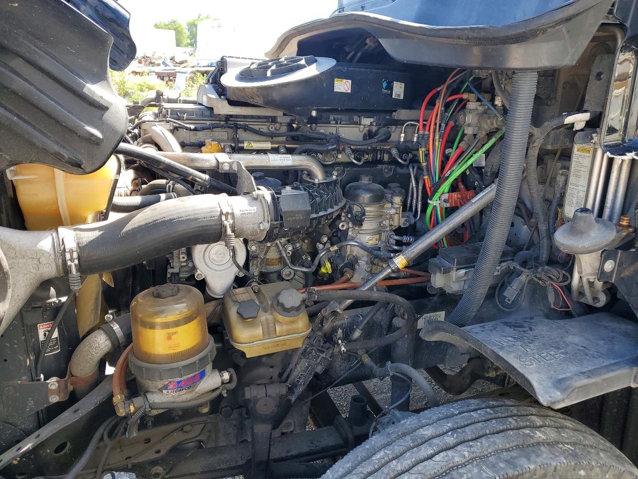 2017 FREIGHTLINER All other VIN 3AKJGLDR6HSHP0952 photo 7