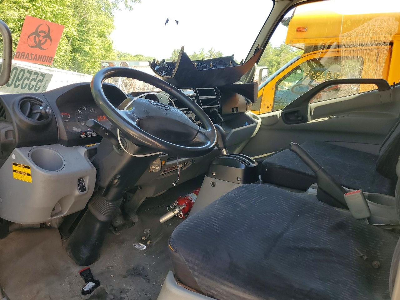 2017 HINO All other VIN JHHSDM2H5HK005814 photo 8