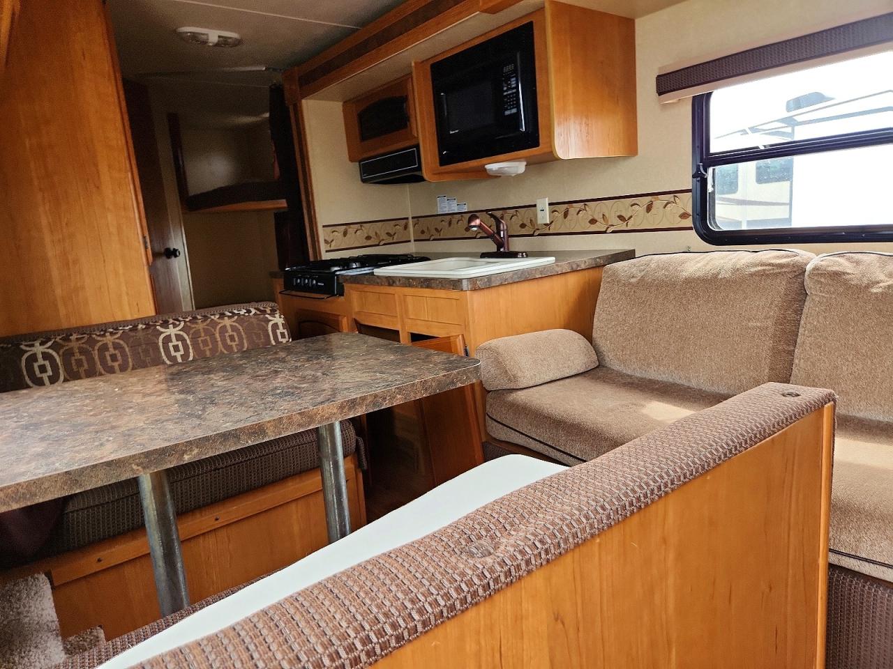 2012 FOREST Salem crui VIN 4X4TSMD25CR400060 photo 5