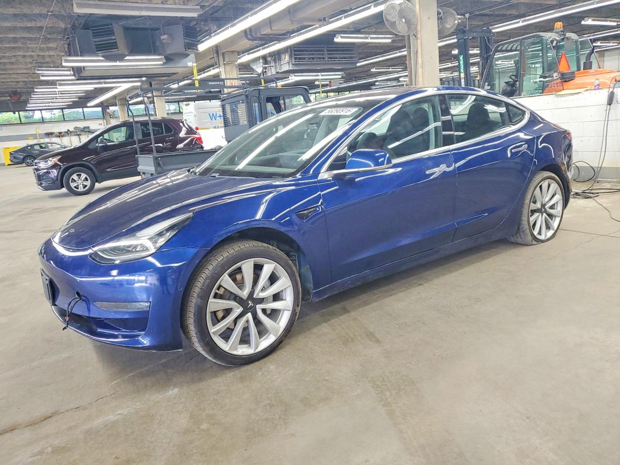 2018 Tesla Model 3 VIN 5YJ3E1EA0JF008155 photo 1