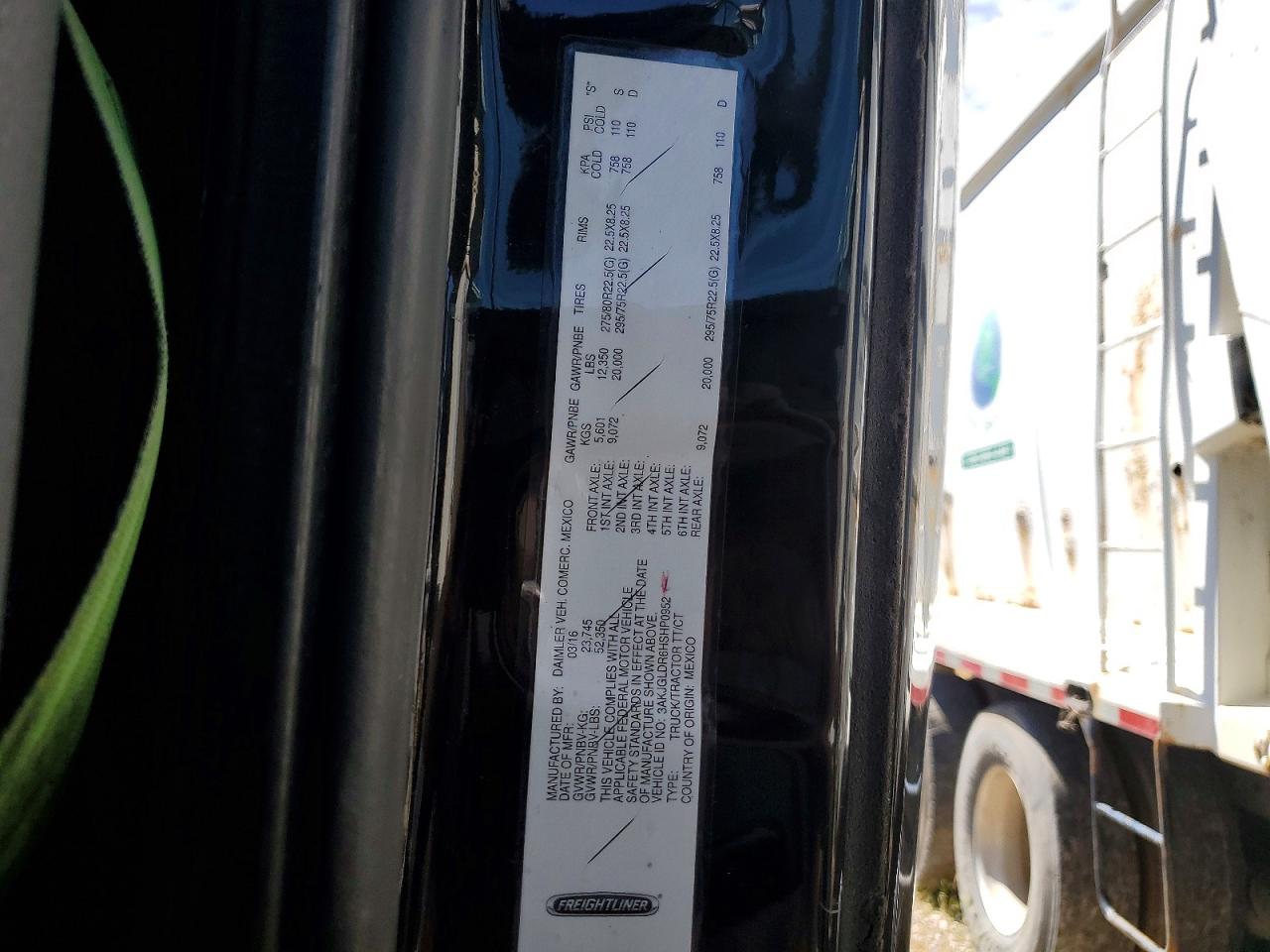 2017 FREIGHTLINER All other VIN 3AKJGLDR6HSHP0952 photo 10