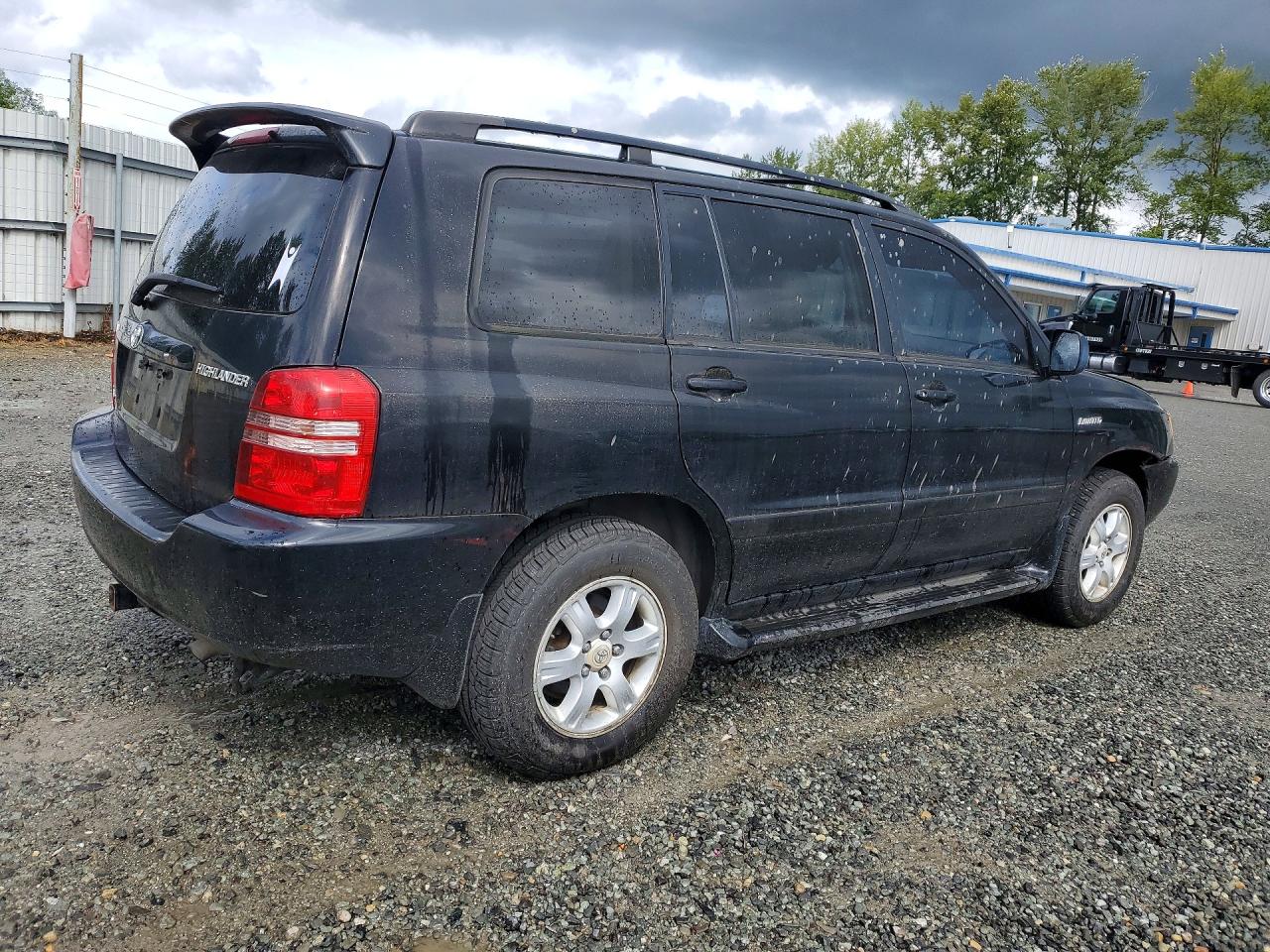 2002 Toyota Highlander VIN JTEHF21A420092927 photo 3
