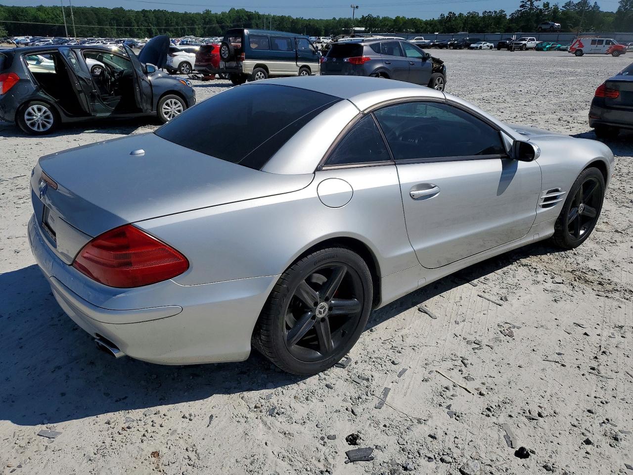 2004 MERCEDES-BENZ Sl-class VIN WDBSK75F14F063568 photo 3