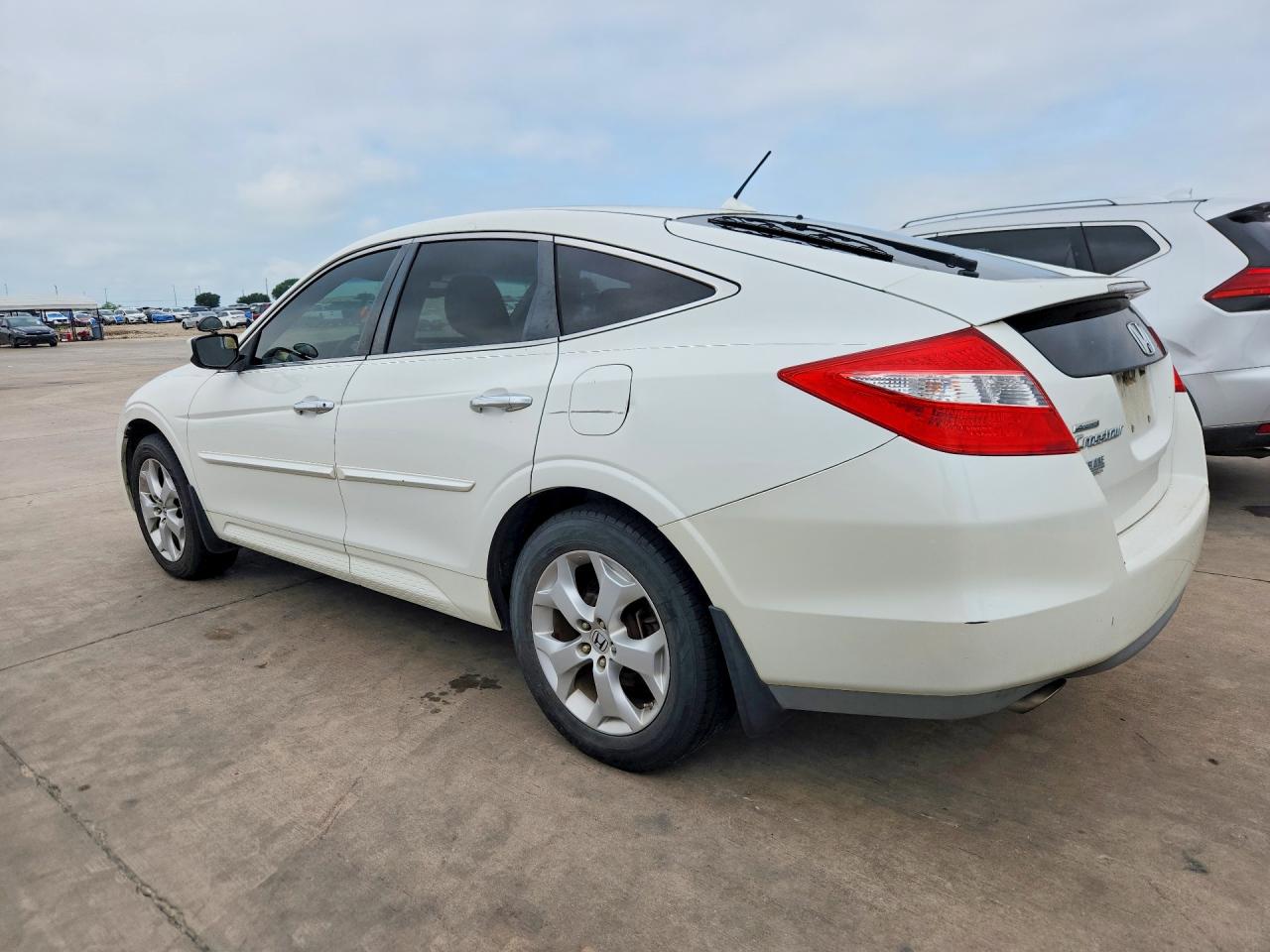 2010 Honda Accord VIN 5J6TF1H52AL006166 photo 2