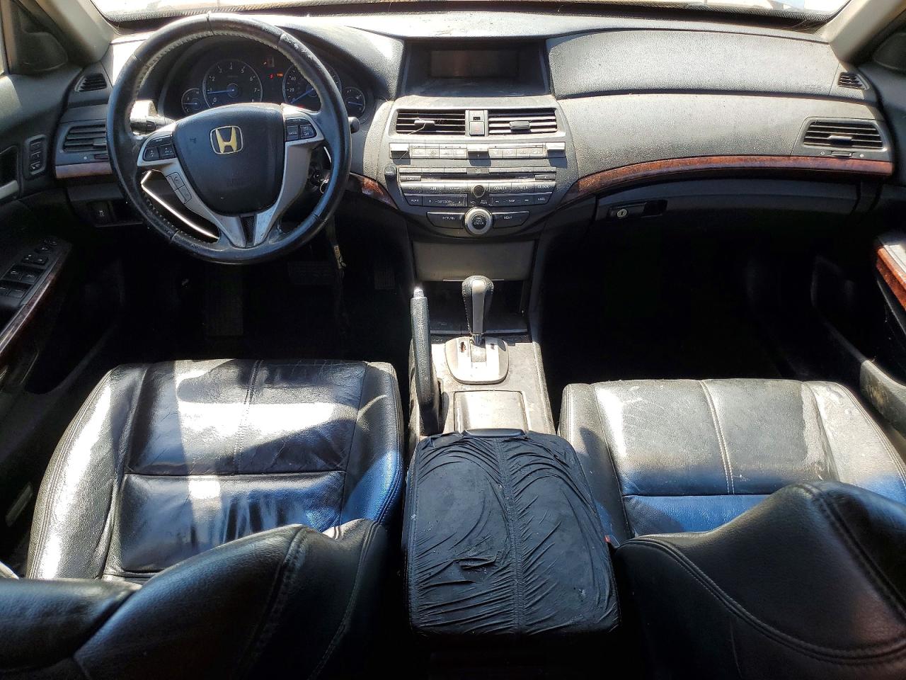 2010 Honda Accord VIN 5J6TF1H53AL008413 photo 8