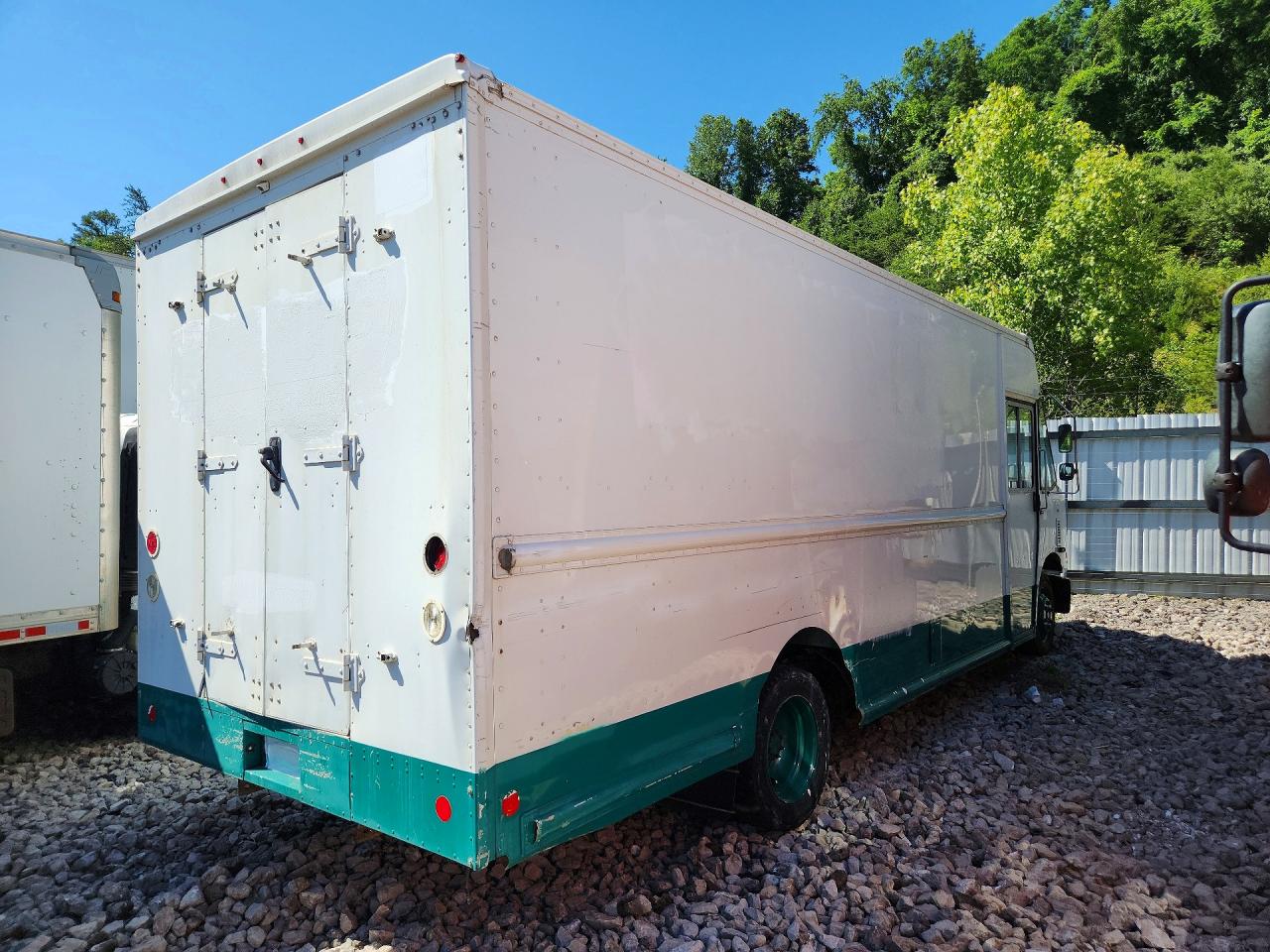 2015 FREIGHTLINER All other VIN 4UZAAPDU5FCGP2715 photo 3
