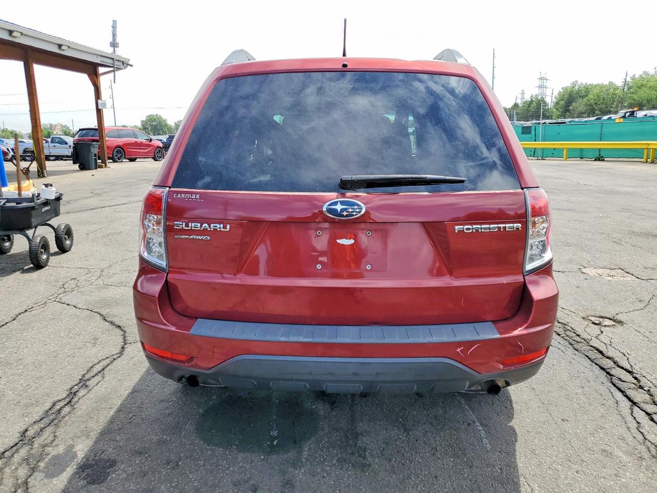 2011 Subaru Forester VIN JF2SHBCC1BH776467 photo 6