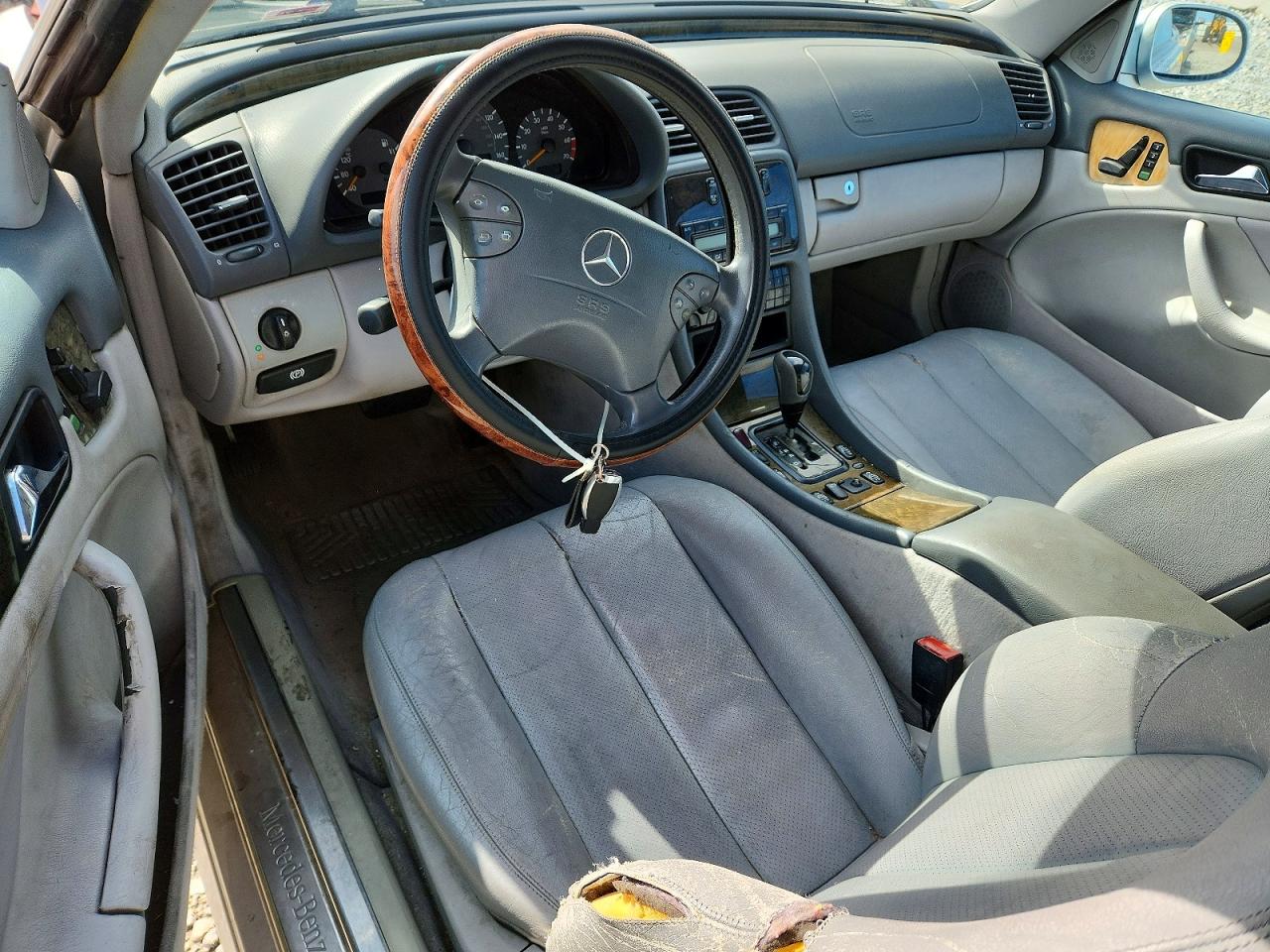 2003 Mercedes-Benz Clk-class VIN WDBLK70G43T137439 photo 8