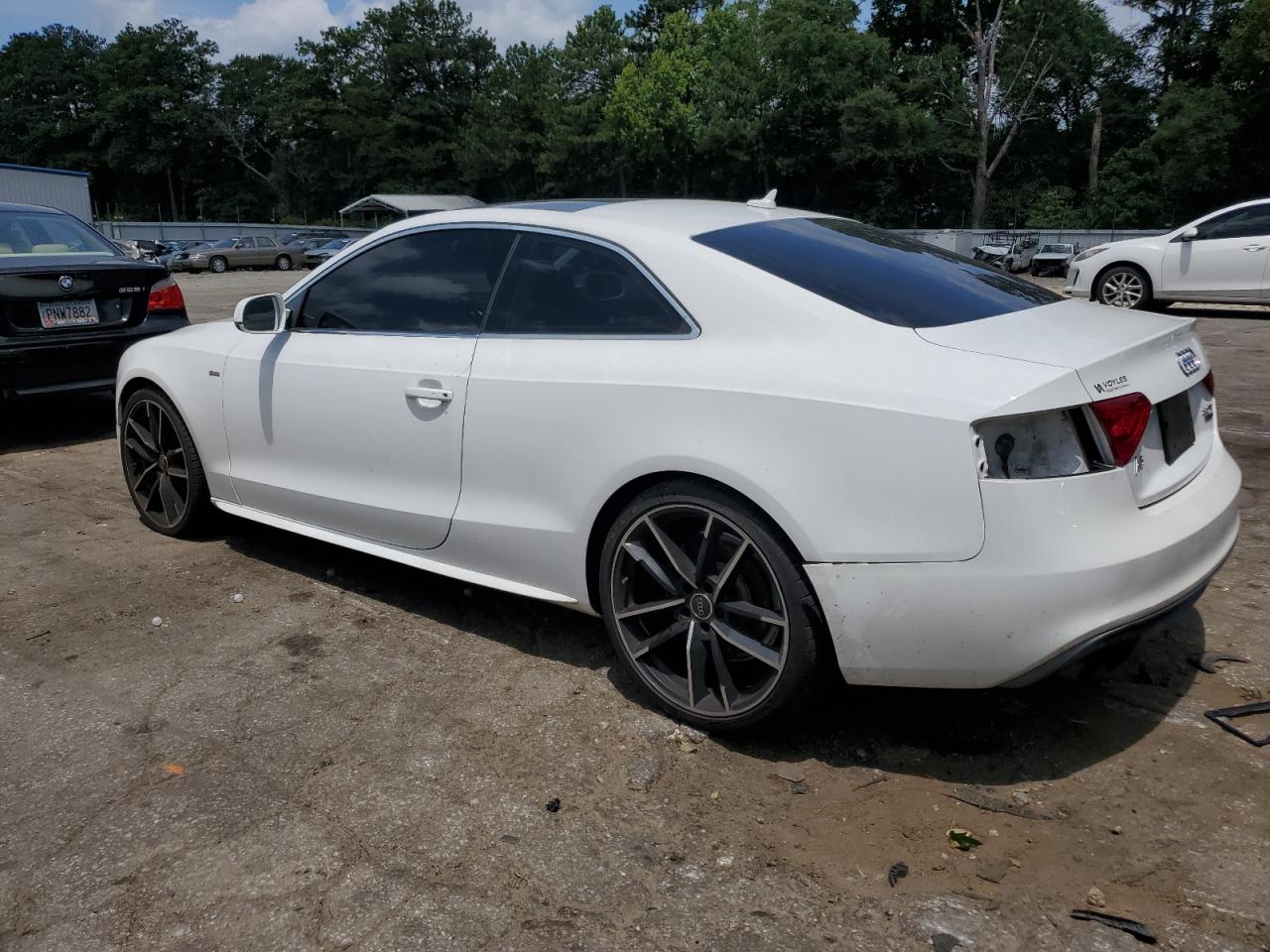 2016 Audi A5 VIN WAUD2AFRXGA016229 photo 2