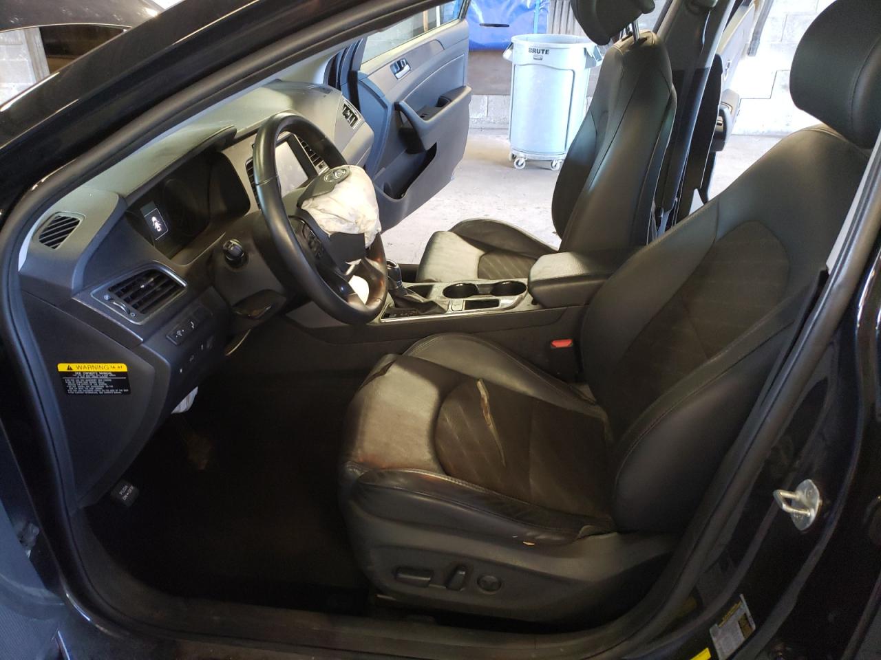2016 HYUNDAI Sonata VIN 5NPE34AF0GH430745 photo 7