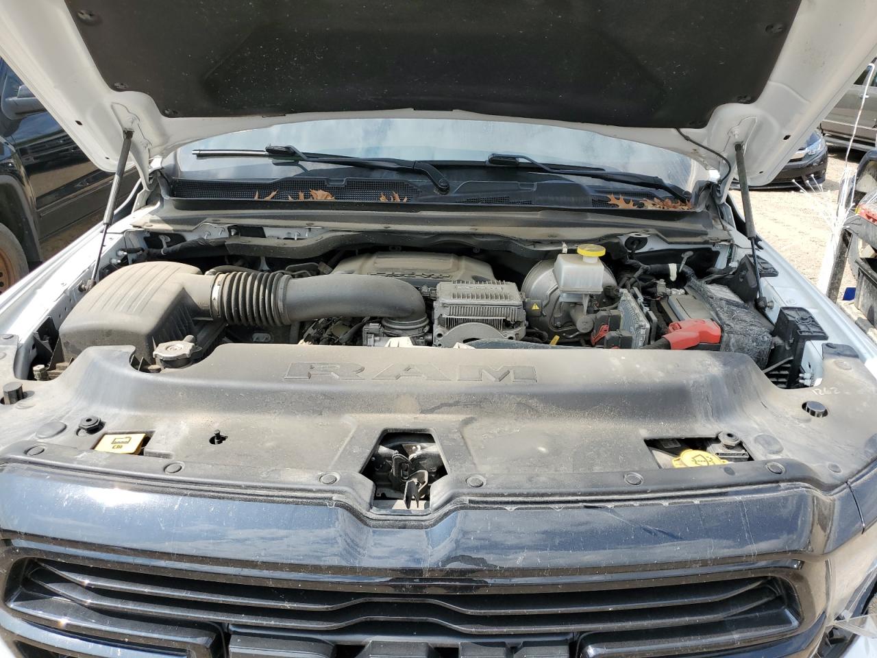 2020 RAM 1500 VIN 1C6SRFJT7LN324121 photo 11