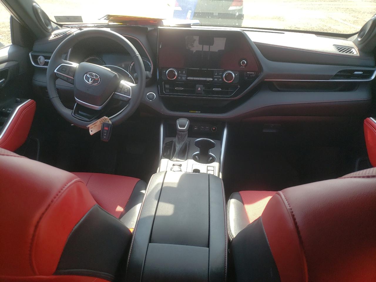 2023 TOYOTA Highlander VIN 5TDKDRBH0PS508206 photo 8