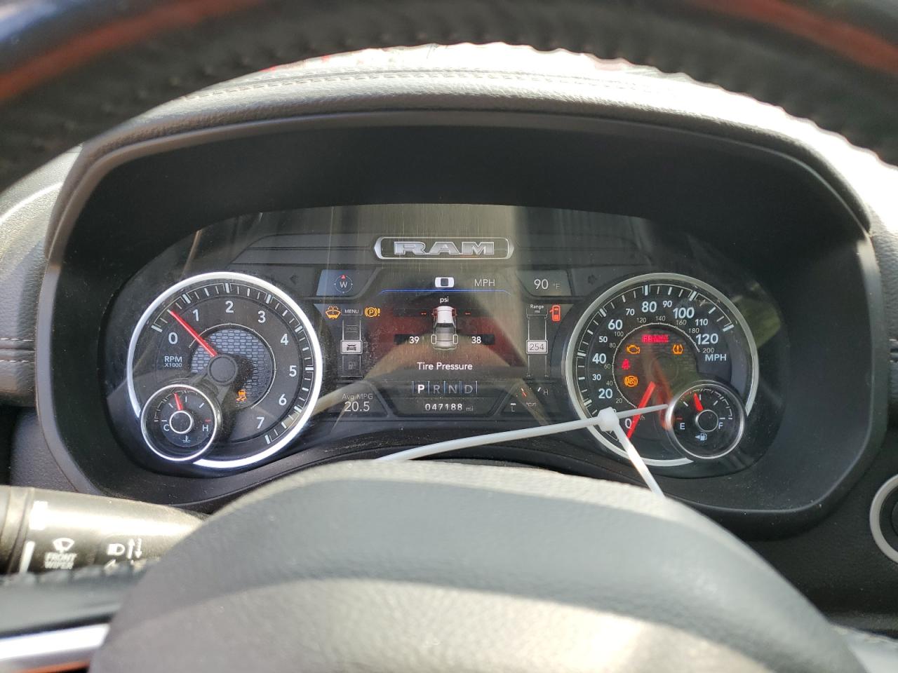 2020 RAM 1500 VIN 1C6SRFJT7LN324121 photo 9
