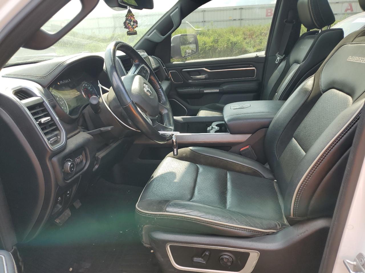 2020 RAM 1500 VIN 1C6SRFJT7LN324121 photo 7