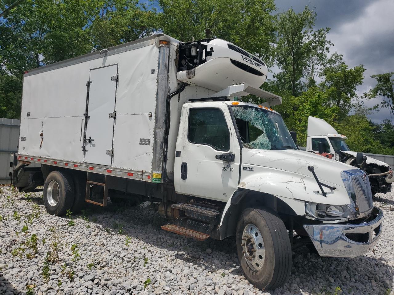 2020 INTERNATIONAL Mv607 VIN 3HAEUMMN6LL179574 photo 9