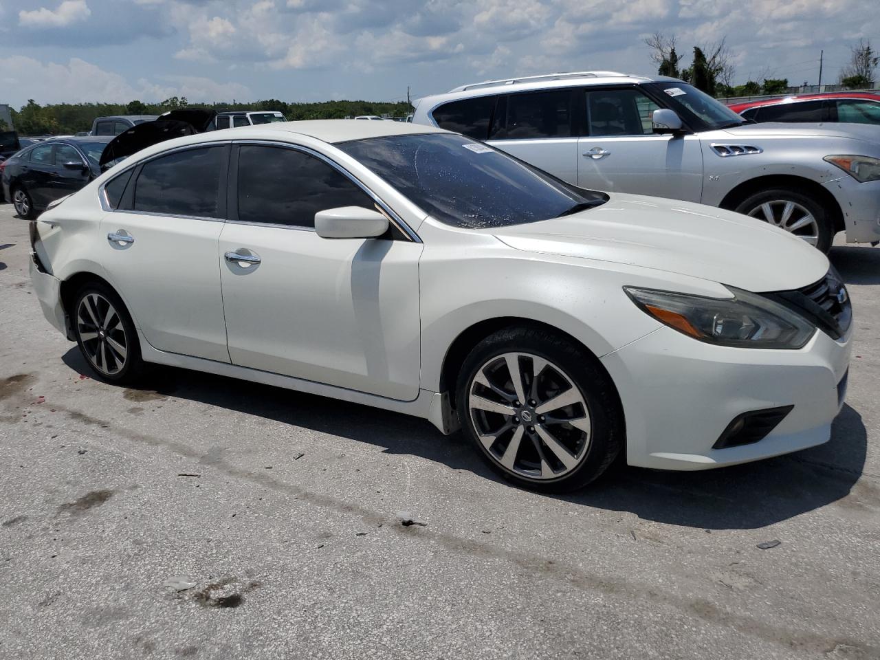 2017 NISSAN Altima VIN 1N4AL3APXHC294483 photo 4