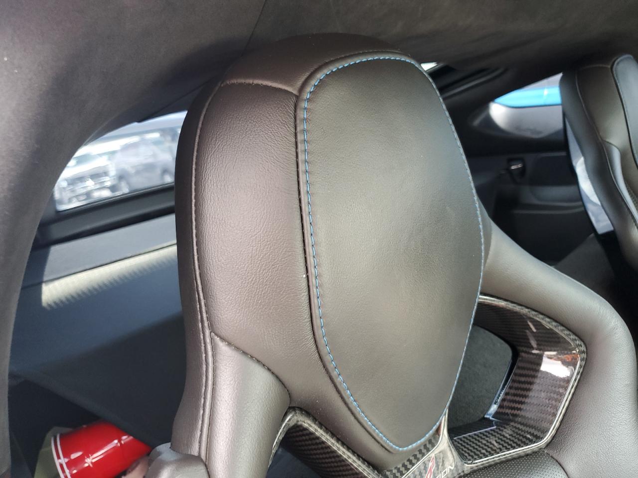 2019 Chev Corvette VIN 1G1Y52D9XK5802286 photo 10