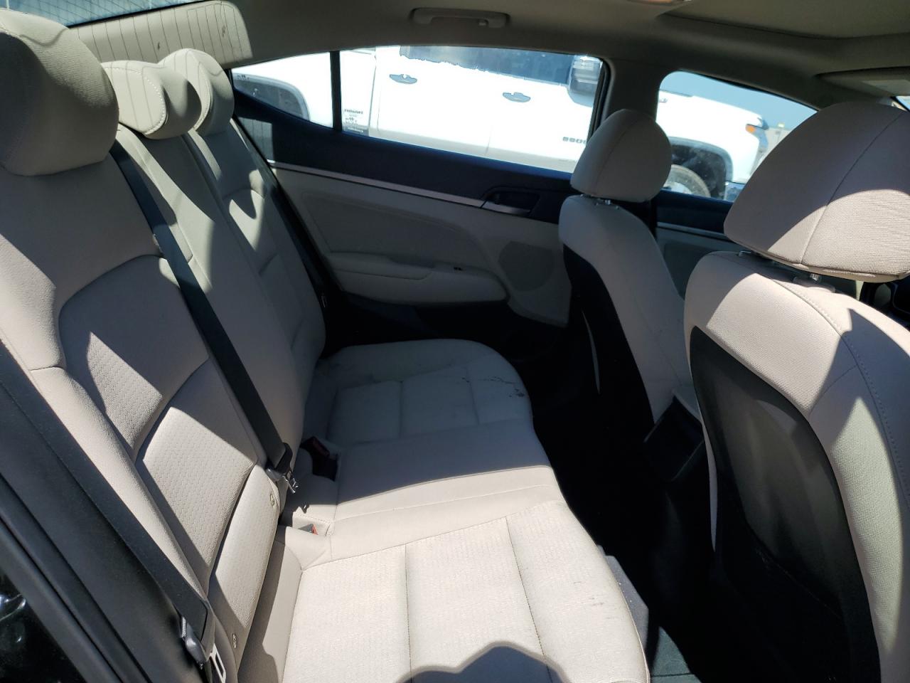 2017 Hyundai Elantra se VIN KMHD84LF1HU321028 photo 10