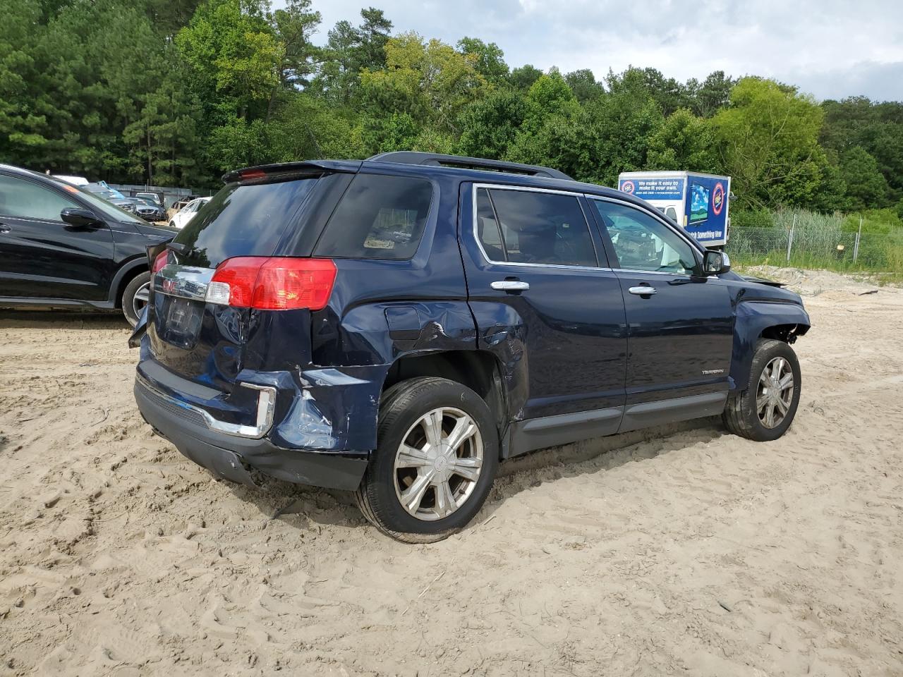 2017 GMC Terrain VIN 2GKALNEK9H6333310 photo 3