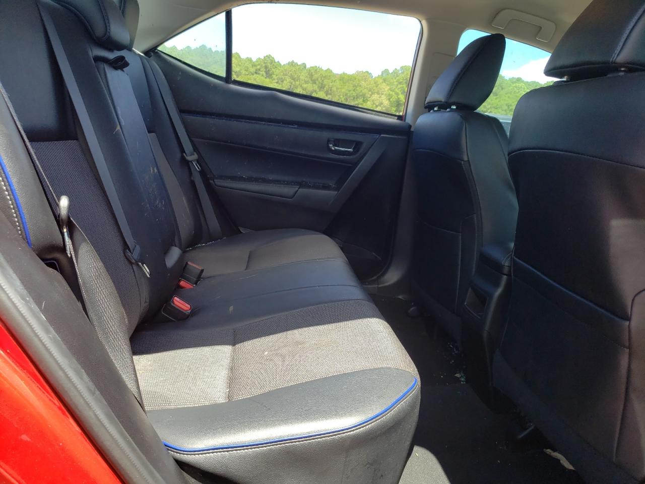 2019 TOYOTA Corolla VIN 5YFBURHE0KP910466 photo 10