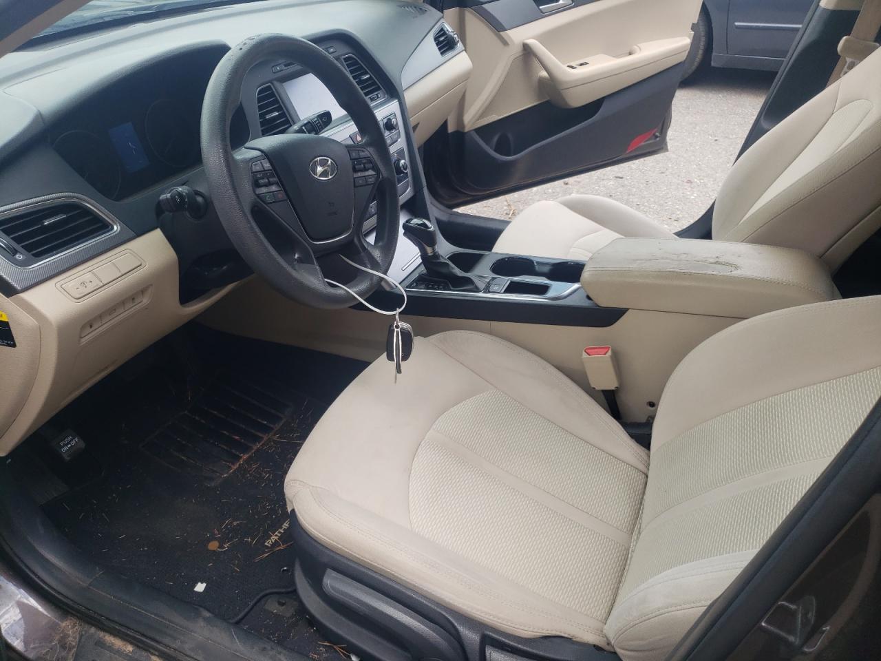 2016 HYUNDAI Sonata VIN 5NPE24AF9GH375957 photo 7