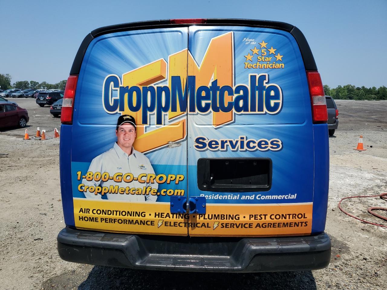 2017 CHEV Express 2500 VIN 1GCWGAFF8H1320471 photo 6