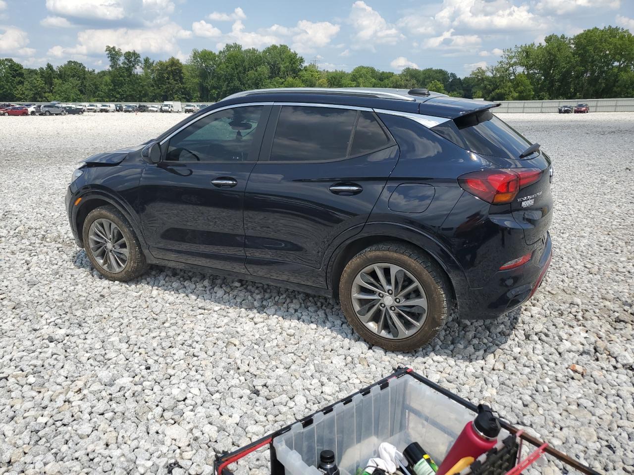 2021 BUICK Encore VIN KL4MMDS26MB069999 photo 2