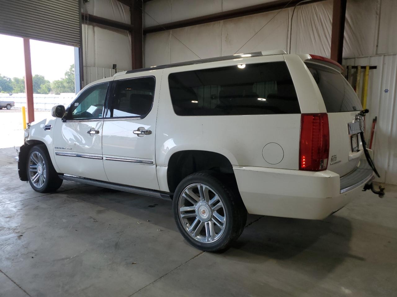 2014 CADILLAC Escalade VIN 1GYS4KEF9ER151311 photo 2