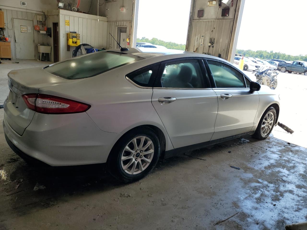 2015 FORD Fusion VIN 3FA6P0G73FR305001 photo 3