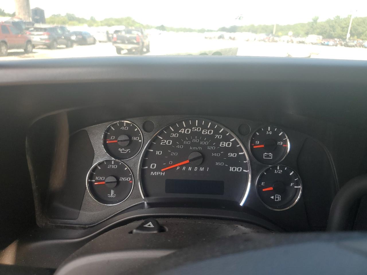 2017 CHEV Express VIN 1GCWGAFF5H1299014 photo 9