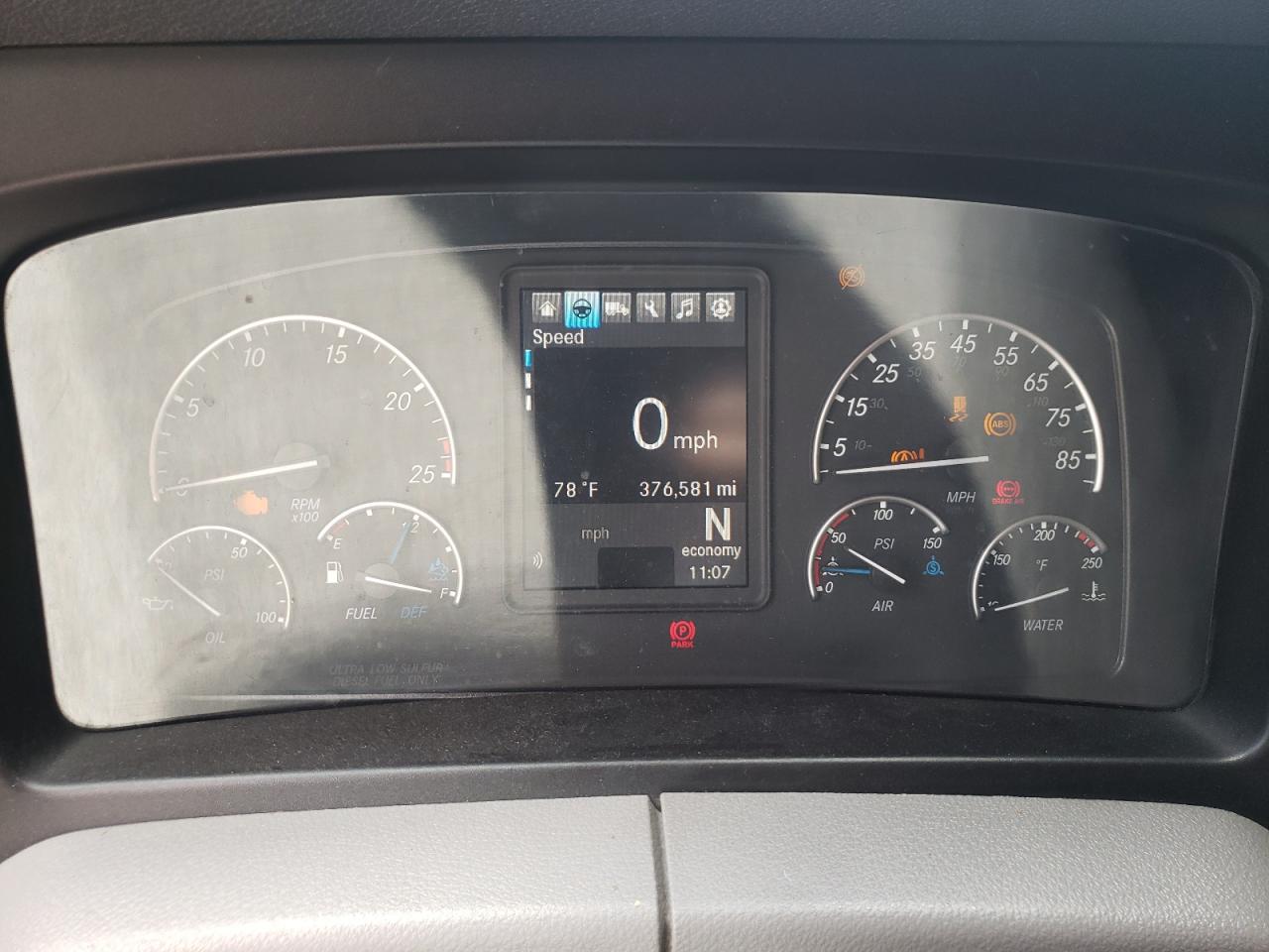 2021 FREIGHTLINER CASCADIA 126 VIN 3AKJHHDR9MSMF3373 photo 8