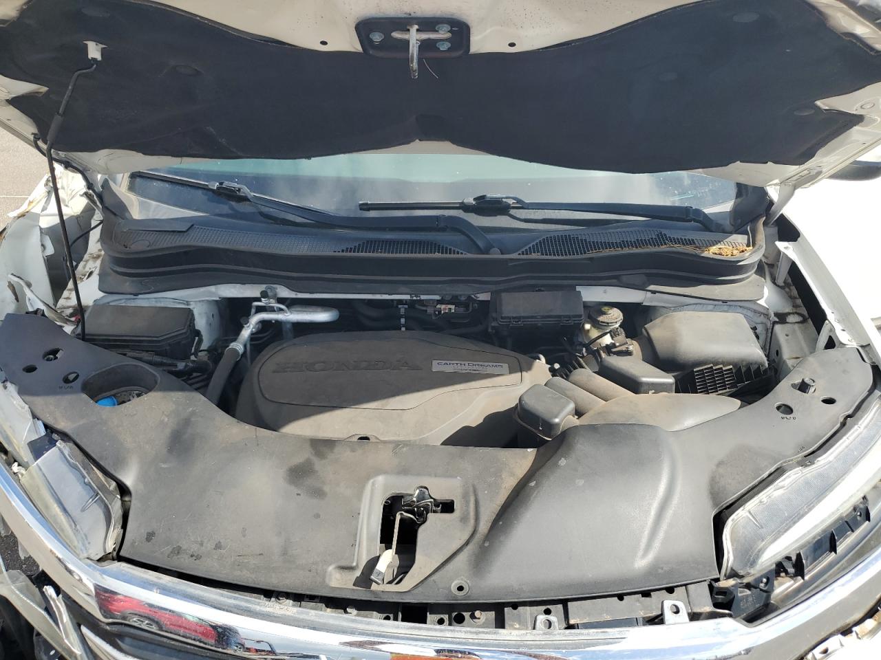 2016 Honda Pilot VIN 5FNYF5H51GB051274 photo 12