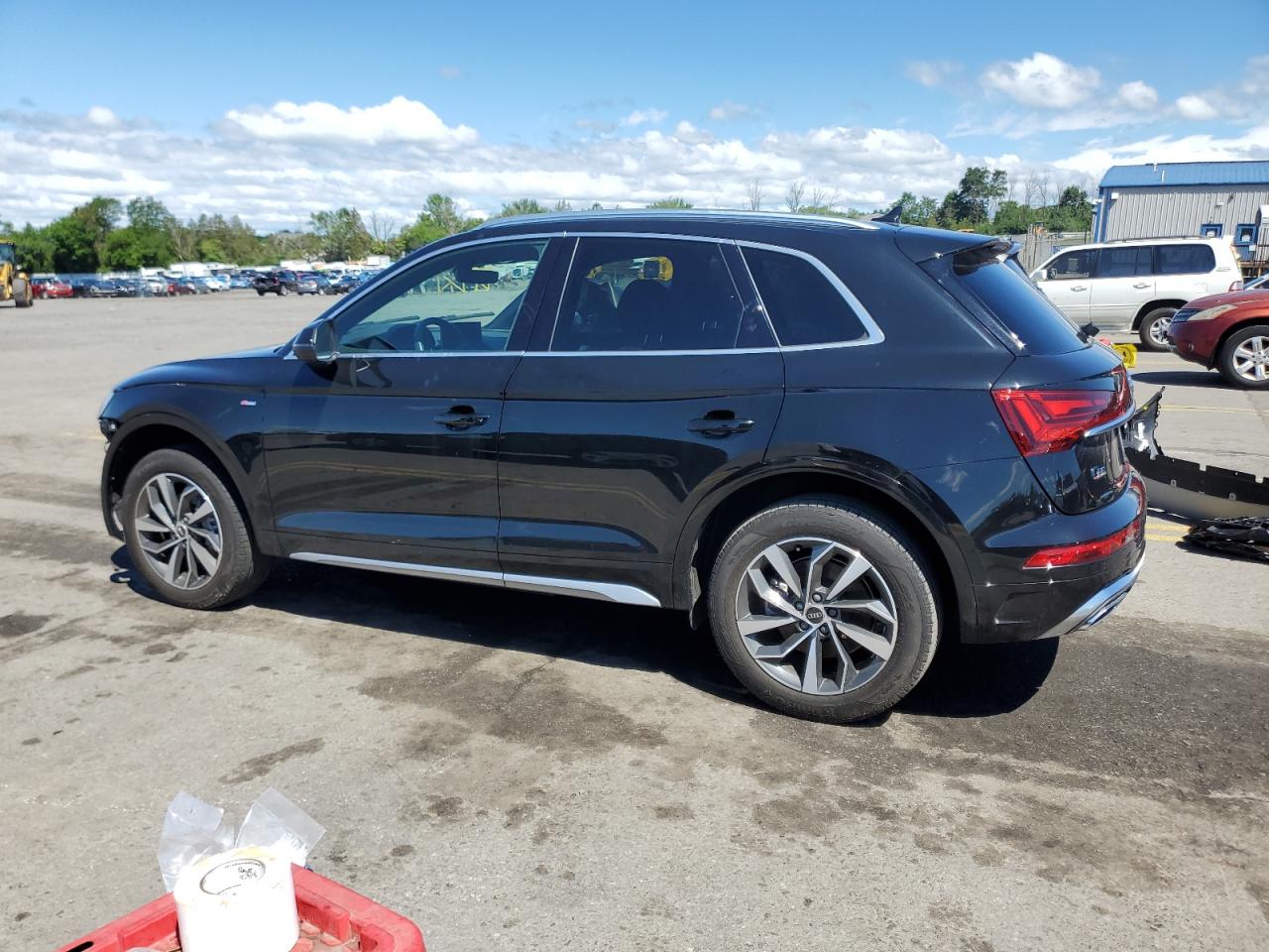 2022 Audi Q5 VIN WA1GAAFY8N2031193 photo 2