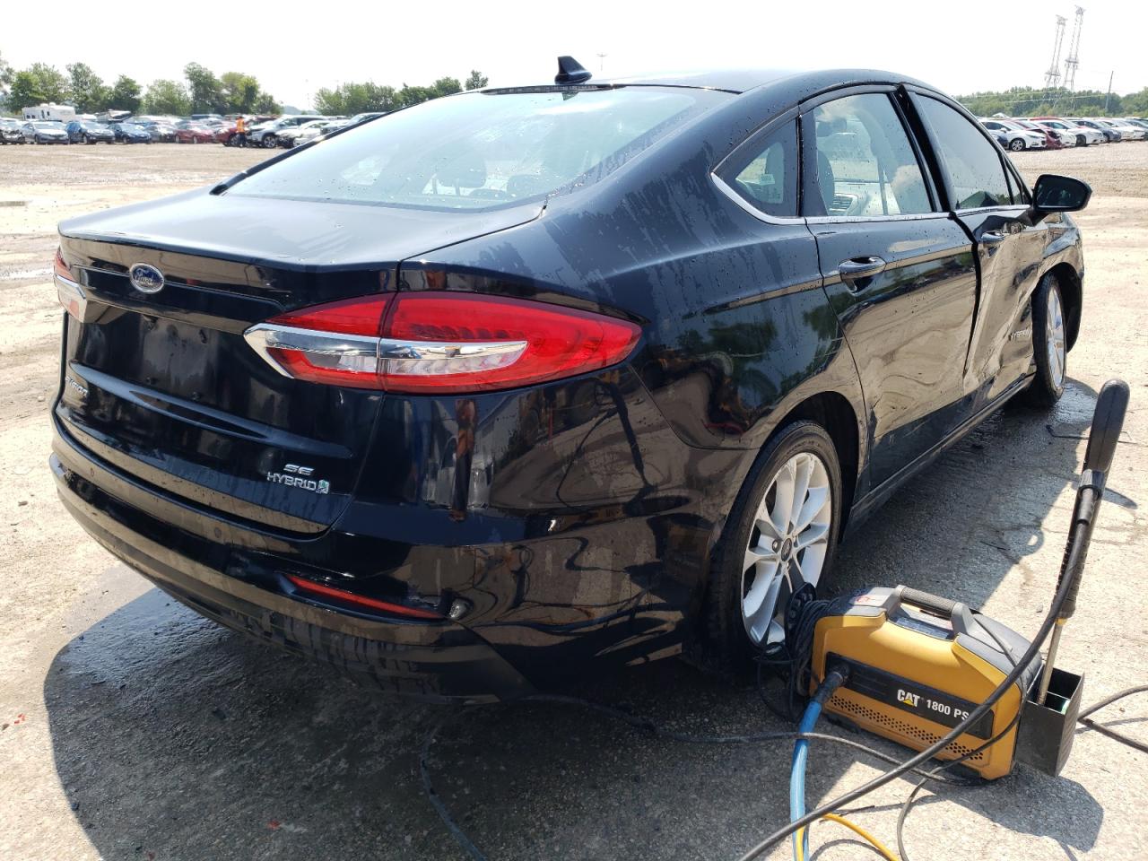 2019 FORD Fusion VIN 3FA6P0LU7KR207353 photo 3