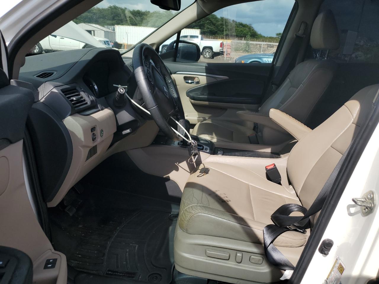 2016 Honda Pilot VIN 5FNYF5H51GB051274 photo 7