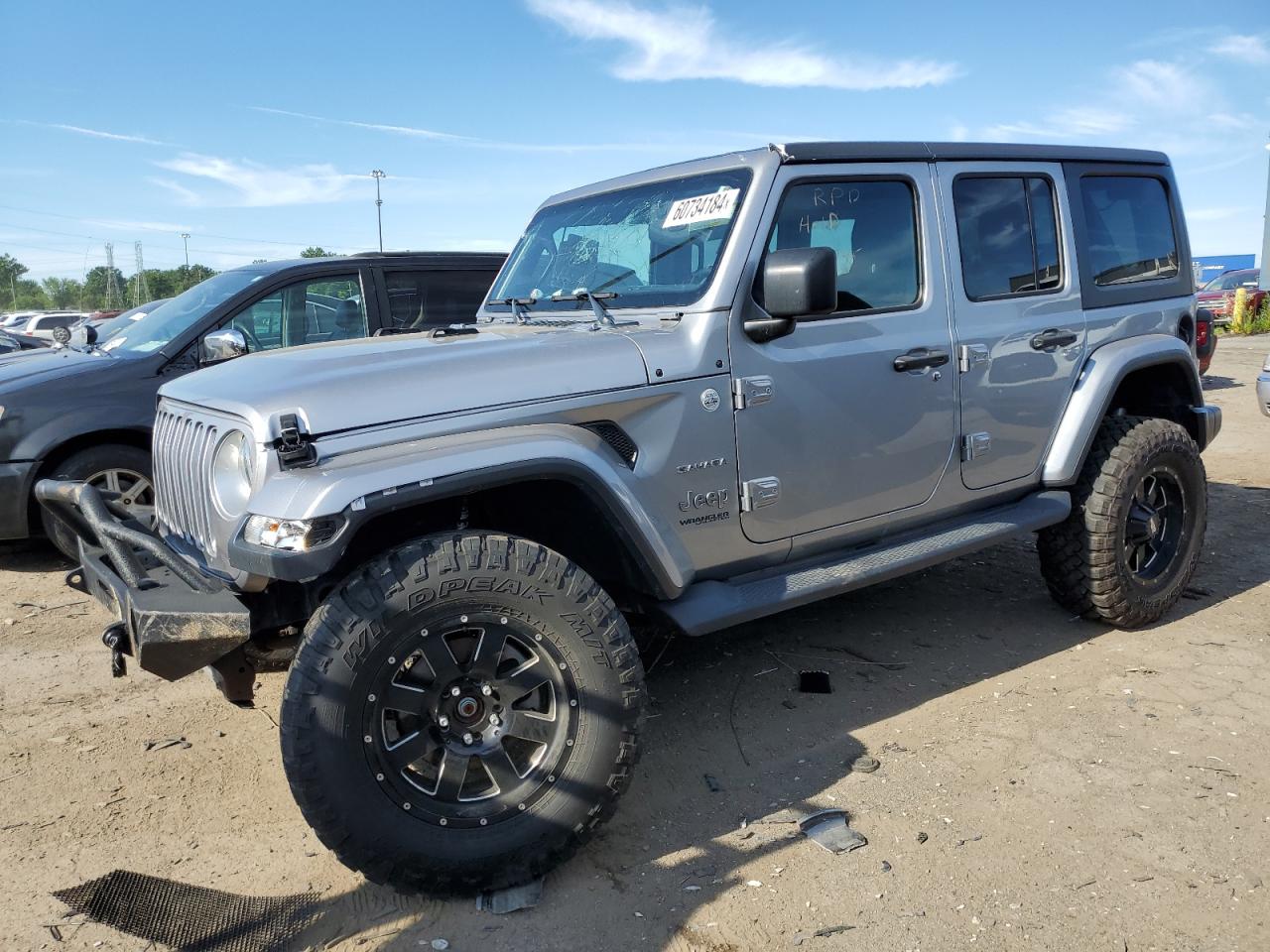 2018 Jeep Wrangler / VIN 1C4HJXEG4JW155745 photo 1