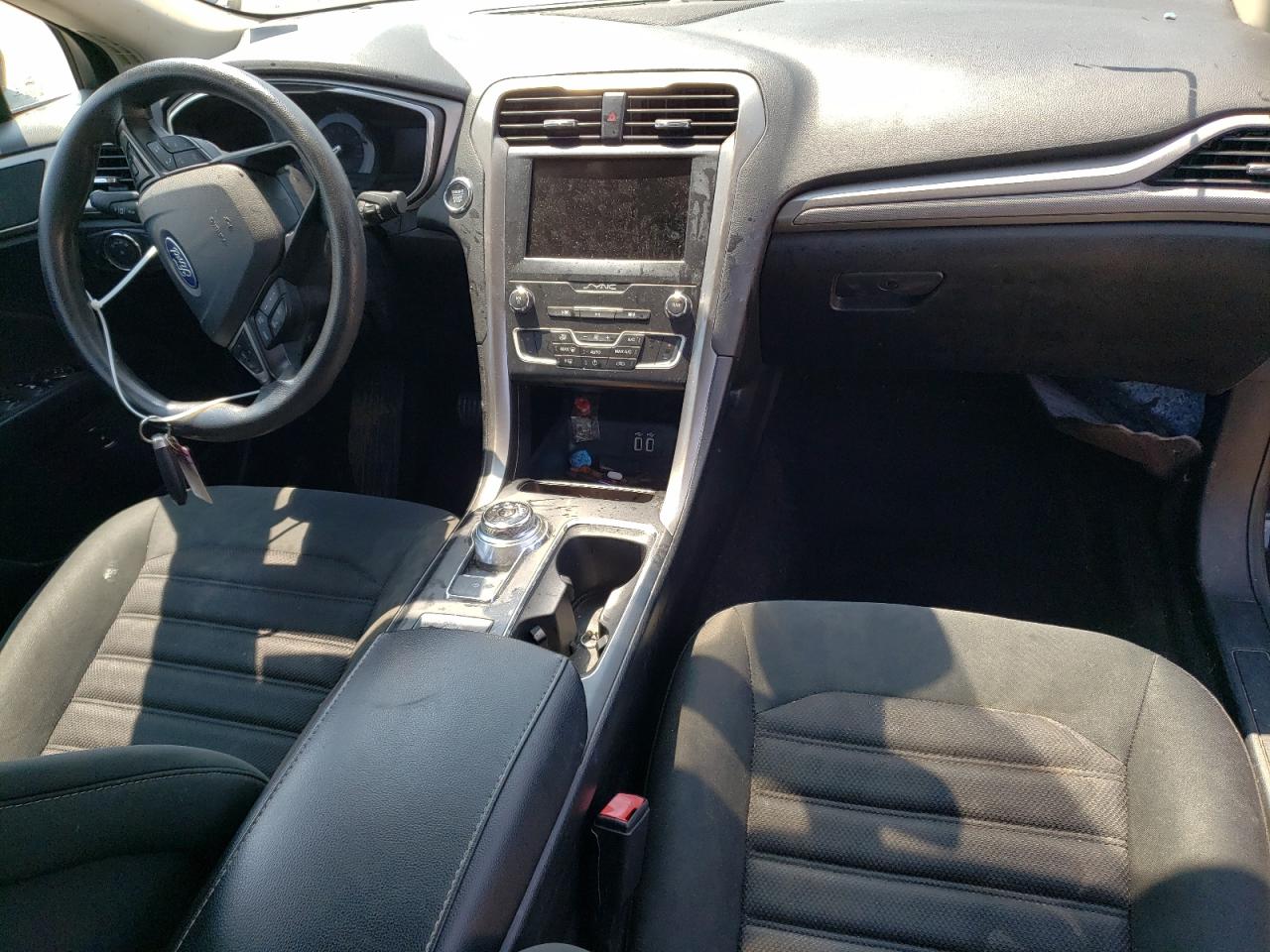 2019 FORD Fusion VIN 3FA6P0LU7KR207353 photo 8