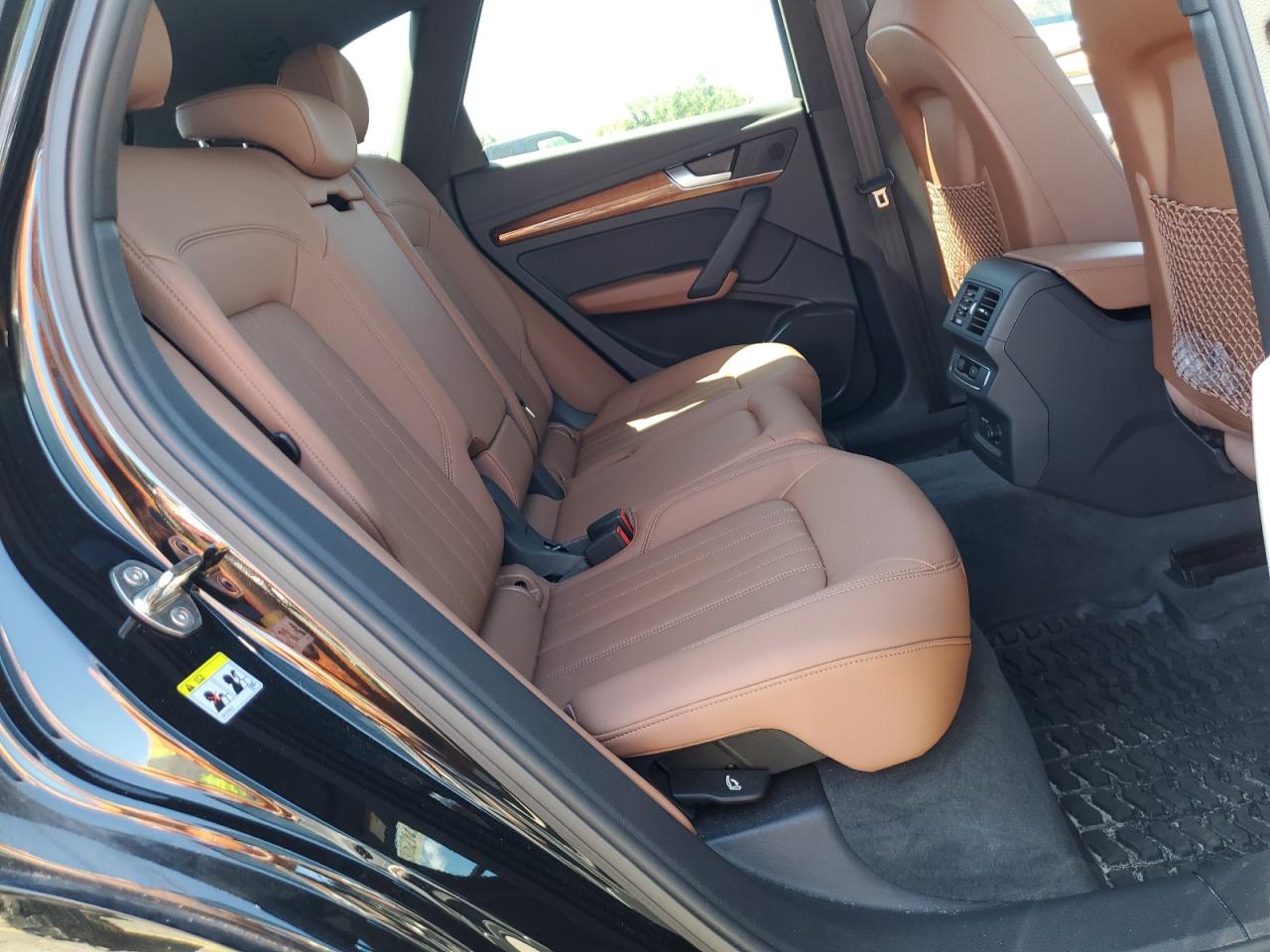 2022 Audi Q5 VIN WA1GAAFY8N2031193 photo 10