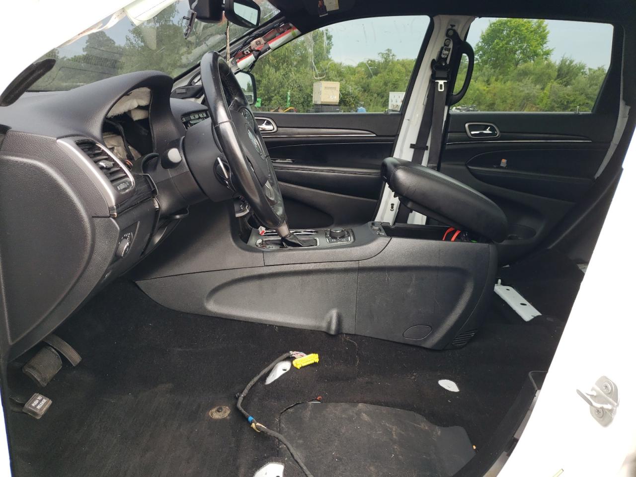 2020 JEEP Grand cherokee VIN 1C4RJFBT4LC326885 photo 7