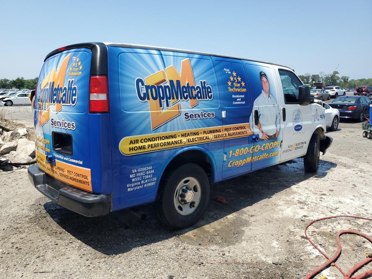 2017 CHEV Express 2500 VIN 1GCWGAFF8H1320471 photo 3