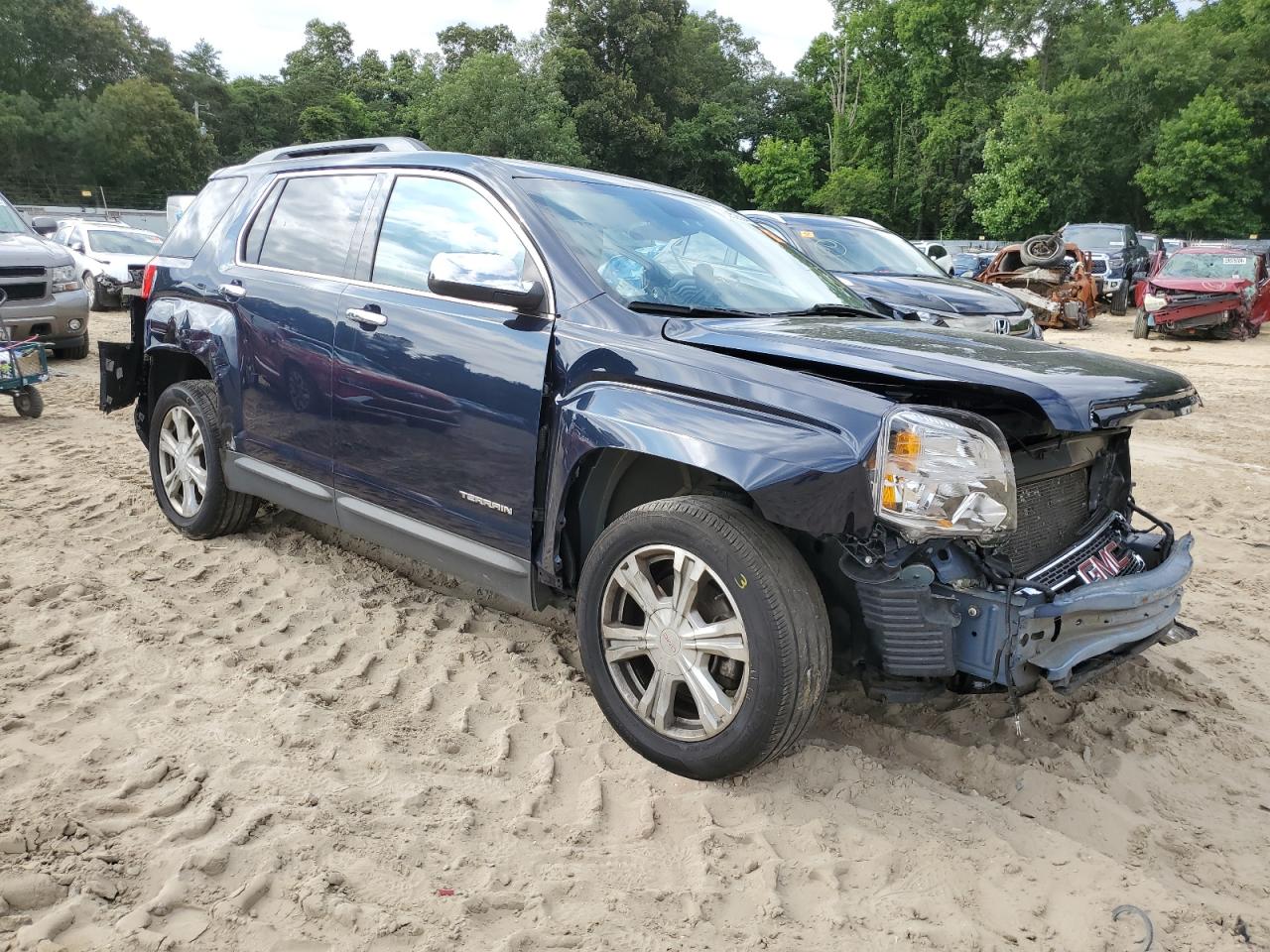 2017 GMC Terrain VIN 2GKALNEK9H6333310 photo 4