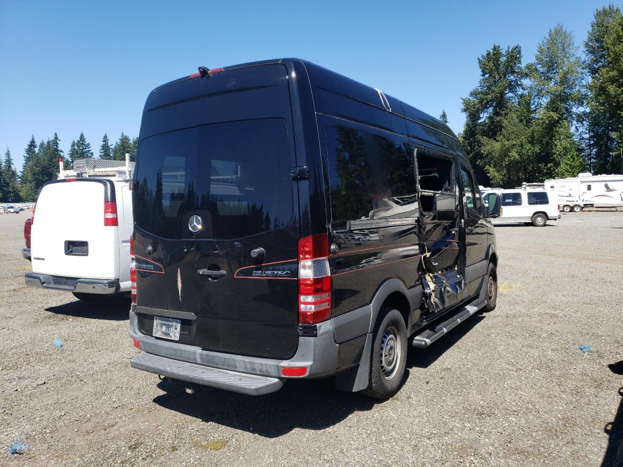 2013 MERCEDES-BENZ Sprinter VIN WD3PE7CC1D5780799 photo 3