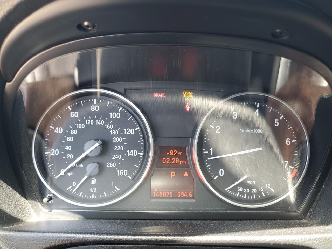 2010 BMW 3 series VIN WBAPH5G59ANM36062 photo 9