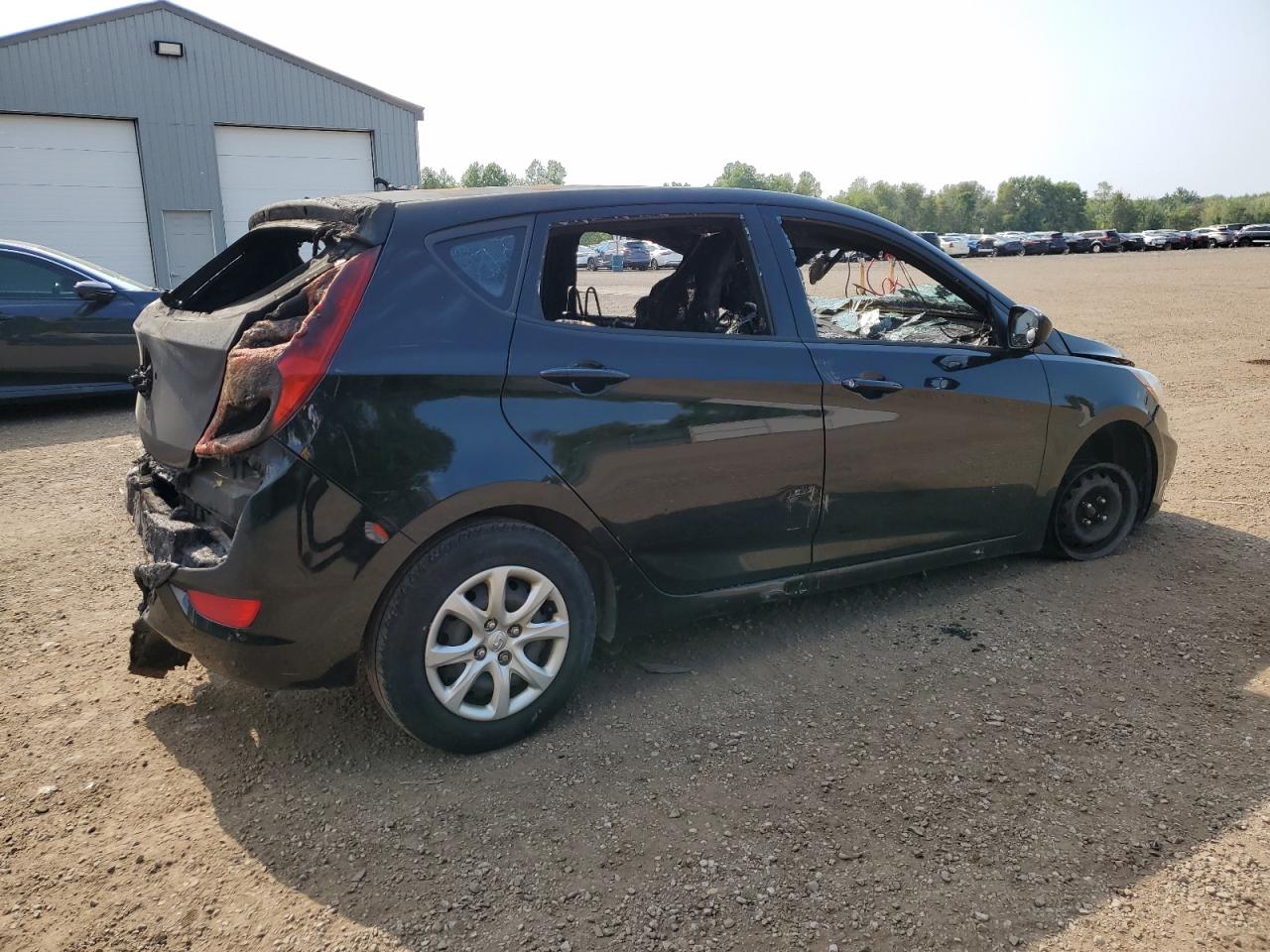 2014 HYUNDAI Accent VIN KMHCT5AE1EU172724 photo 3