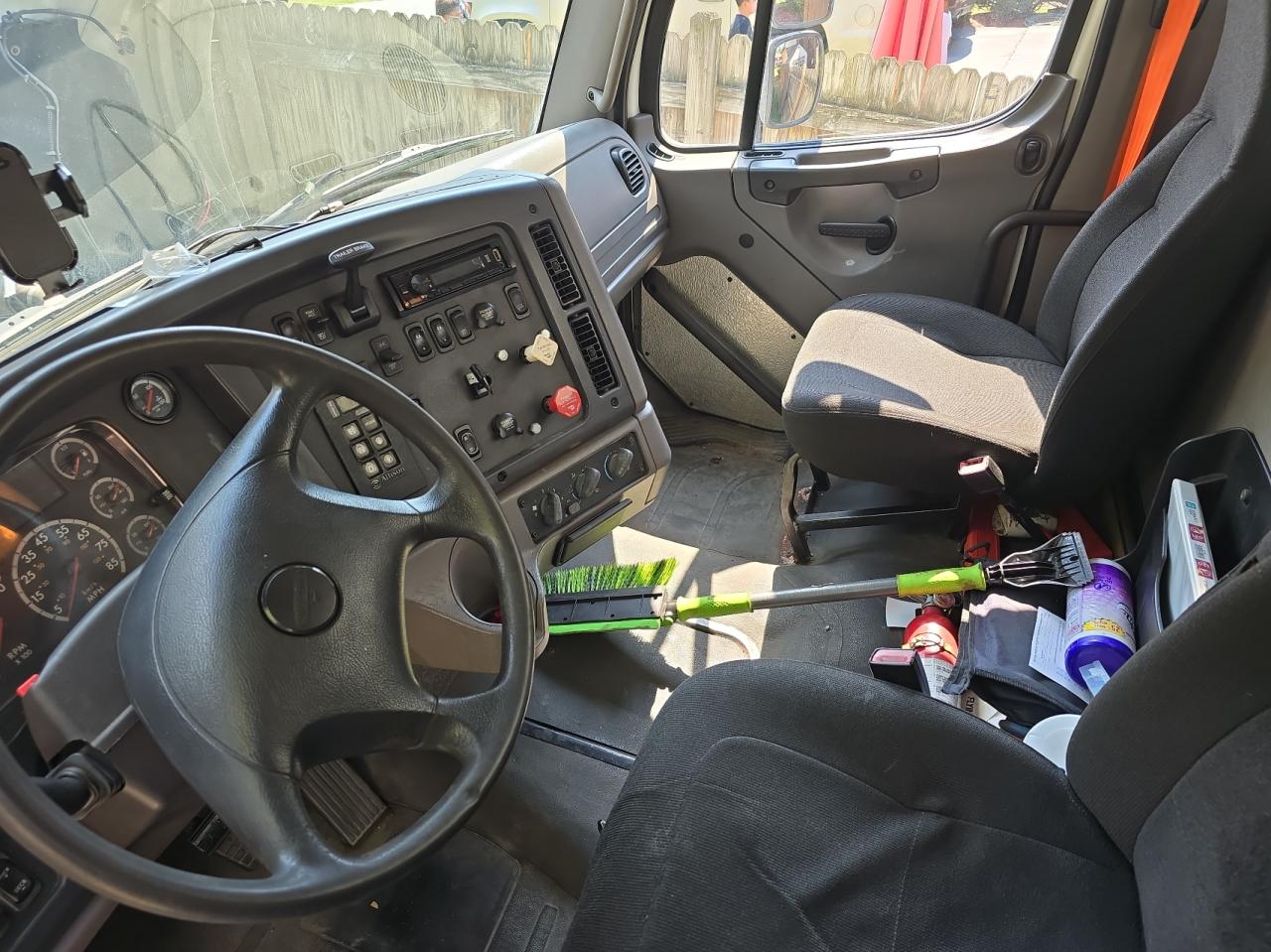 2012 FREIGHTLINER M2 112 MEDIUM DUTY VIN 1FUJC5DX5CHBF3230 photo 9