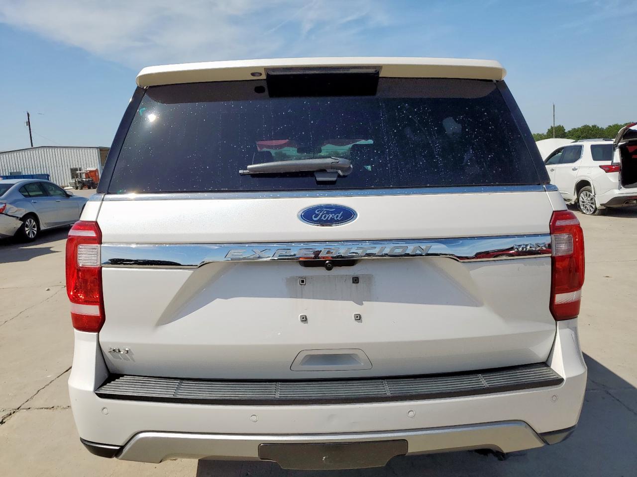 2019 Ford Expedition VIN 1FMJK1HT3KEA37774 photo 6
