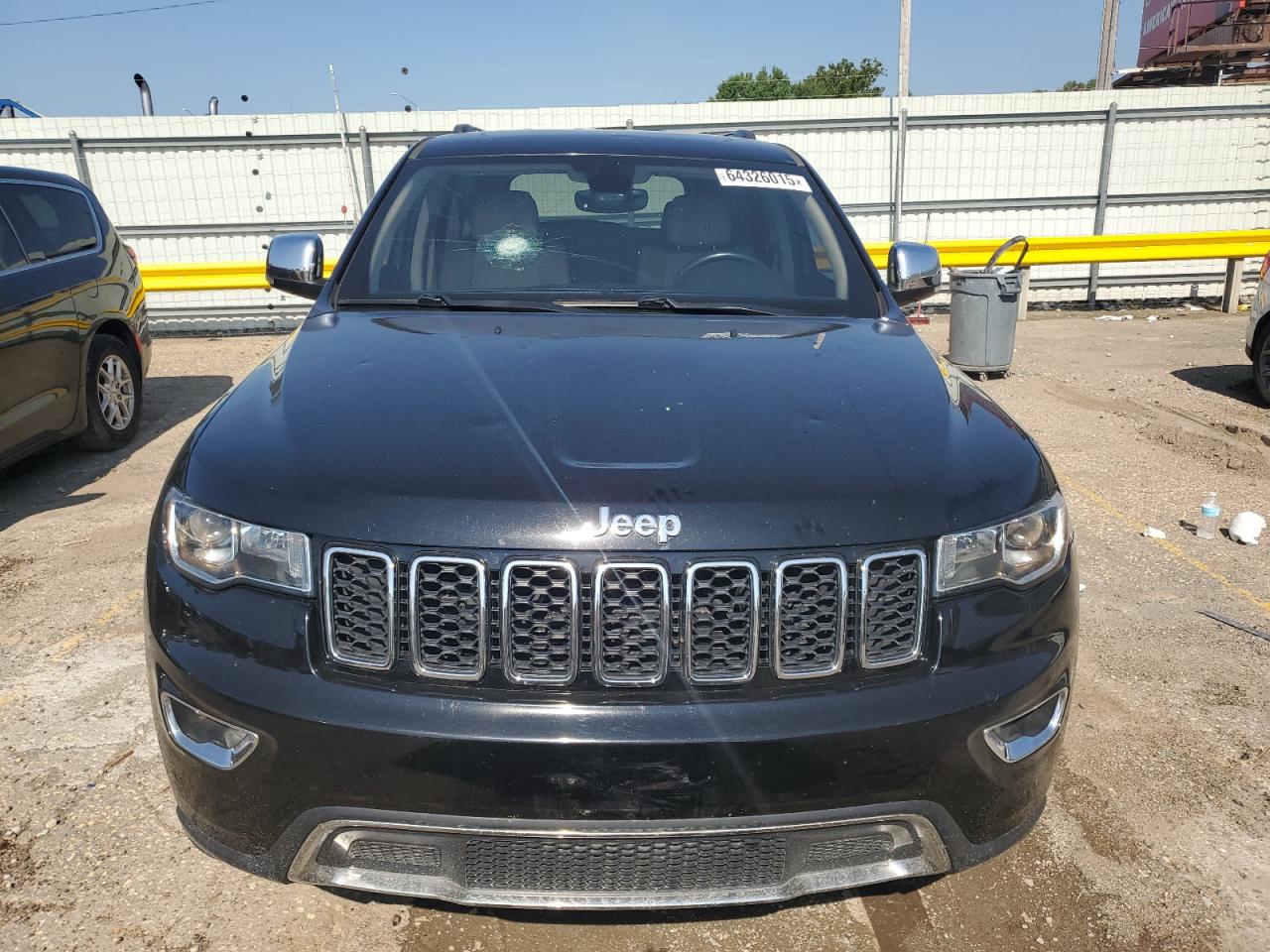 2017 Jeep Grand cher VIN 1C4RJFBGXHC912341 photo 5