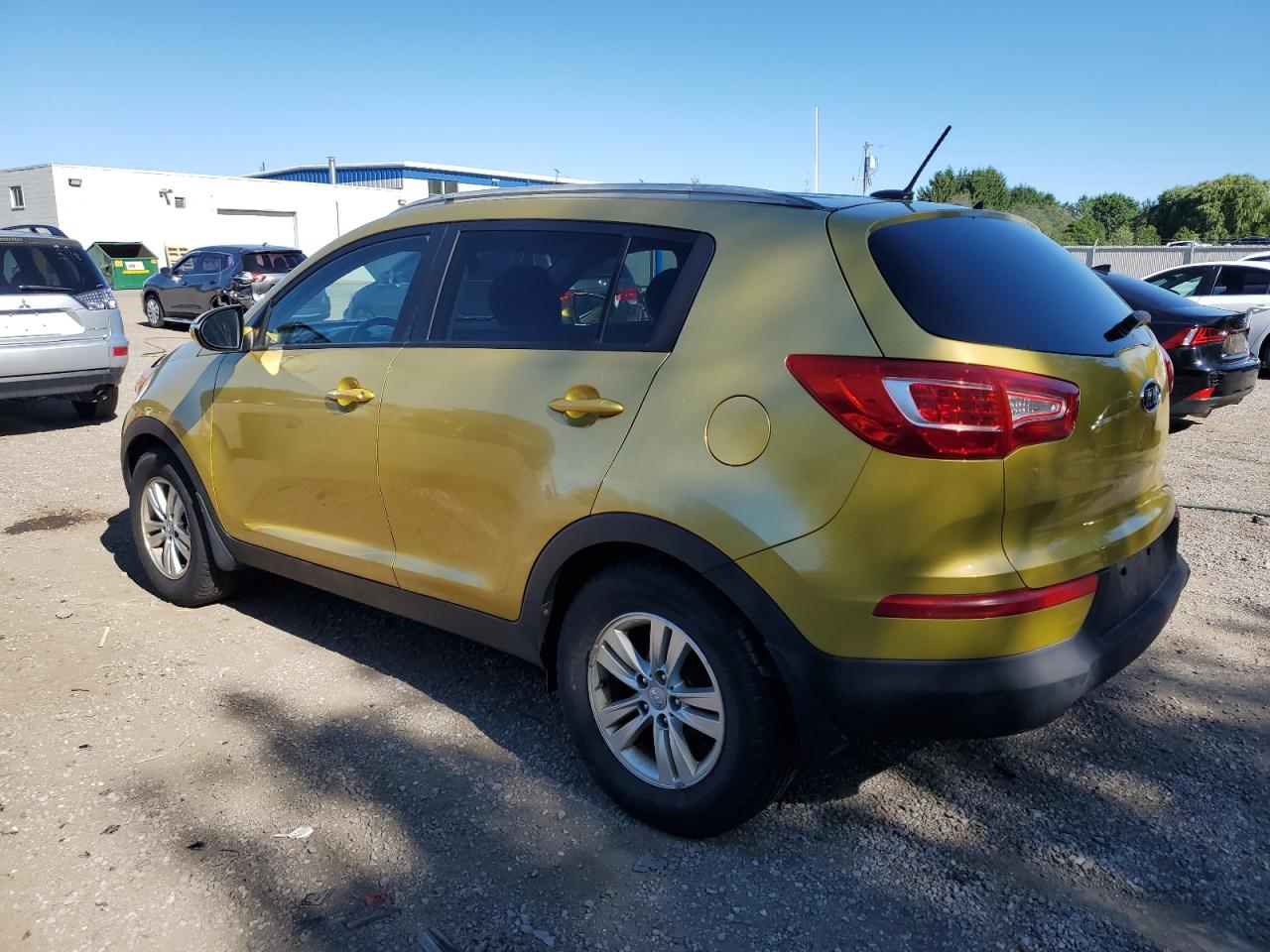 2012 KIA Sportage VIN KNDPB3A2XC7195515 photo 2