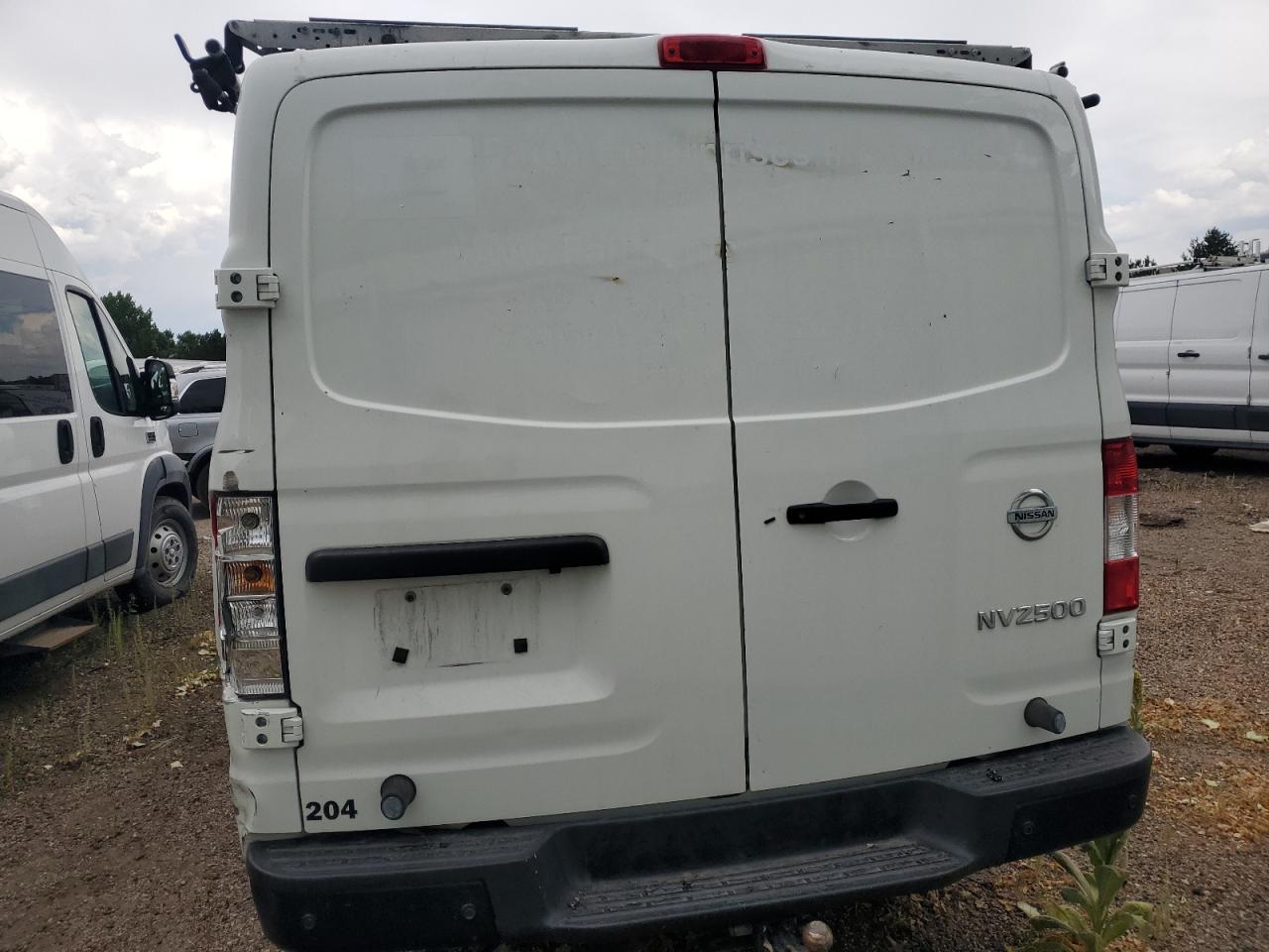 2018 Niss Nv VIN 1N6AF0KY6JN814970 photo 6